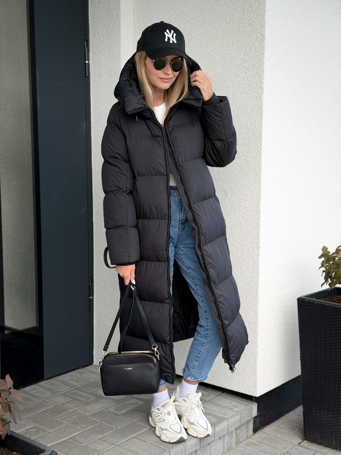 Moteriška ilga striukė su gobtuvu VASCO Juoda