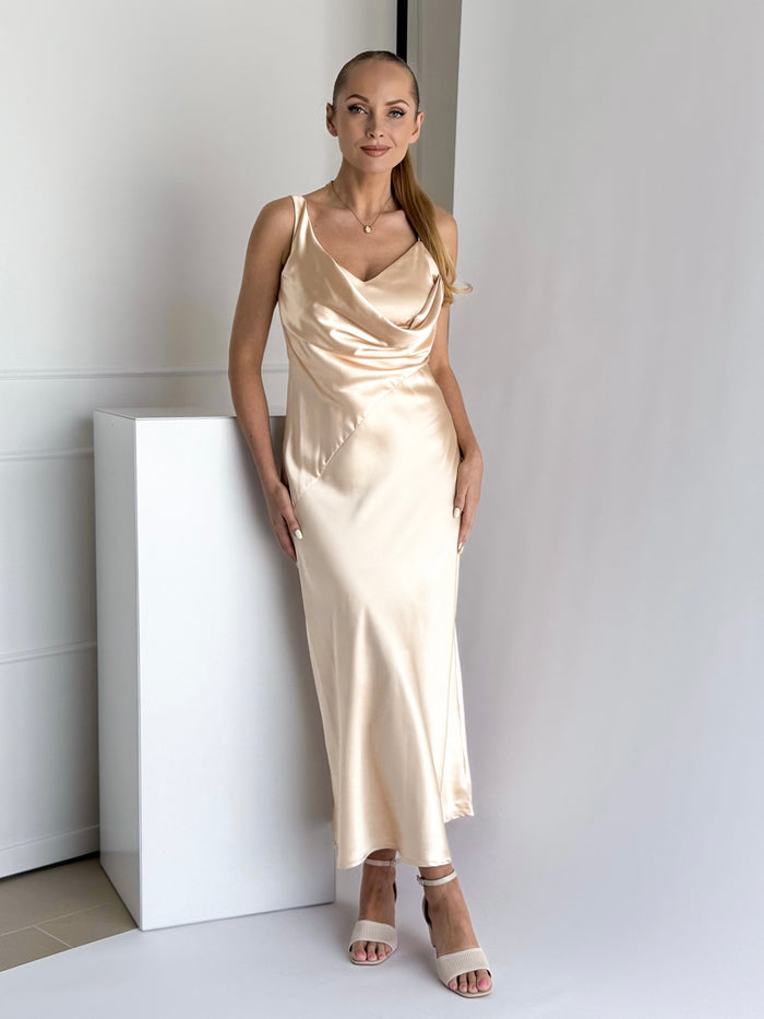 Moteriška proginė suknelė DALTON Kreminė