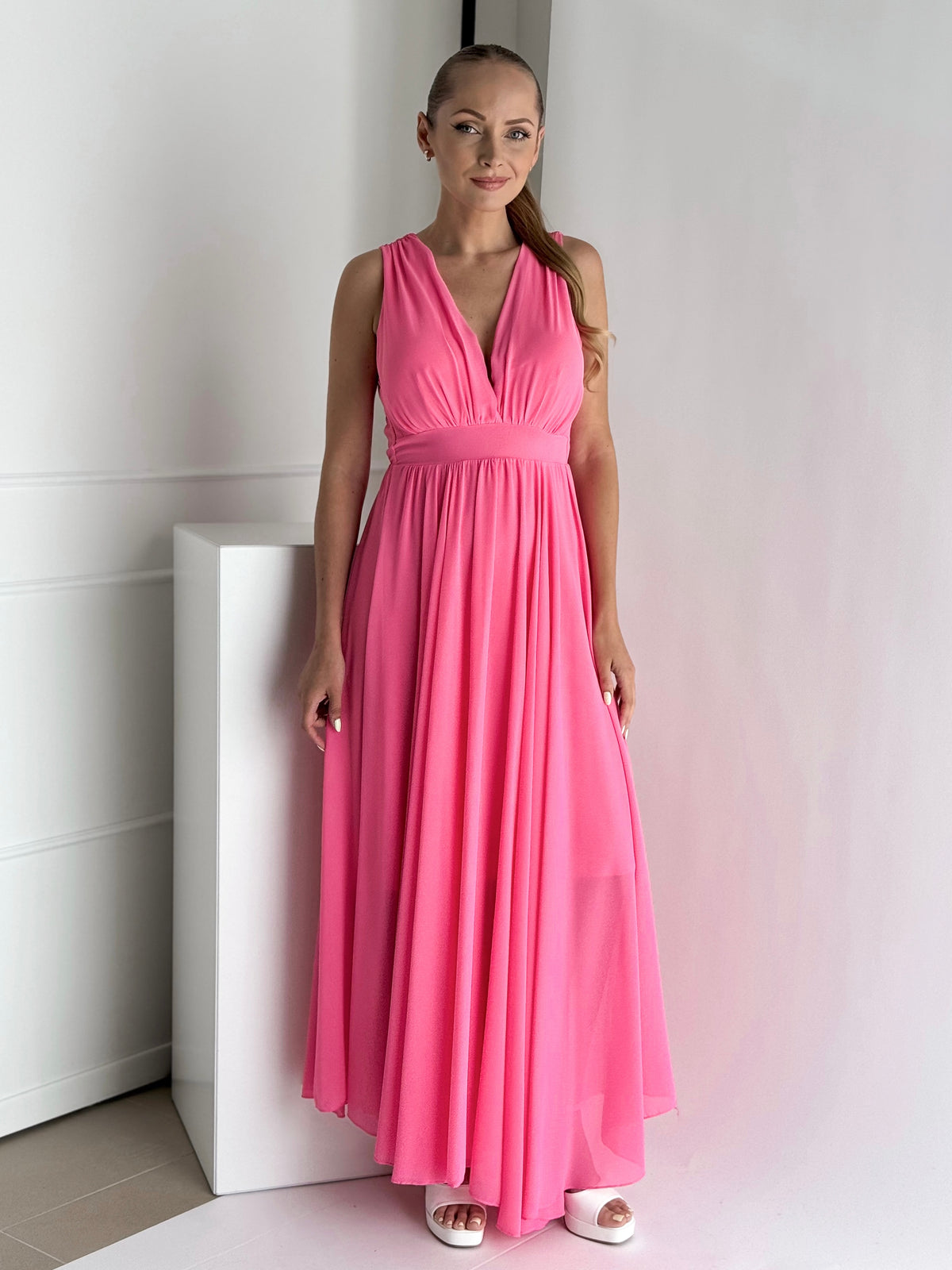 Moteriška ilga proginė suknelė FERRARA Rožinė