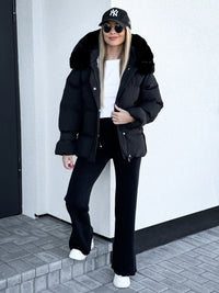 Moteriška šilta striukė su gobtuvu EVERLY Juoda