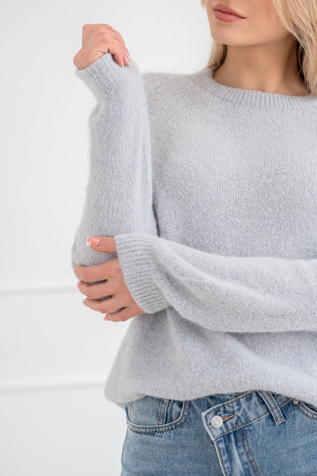 Moteriškas itališkas megztinis su baby alpakos vilna ADELINA Šviesiai pilka