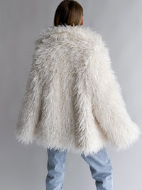 Moteriški trumpi kailiniai ELTON Balta