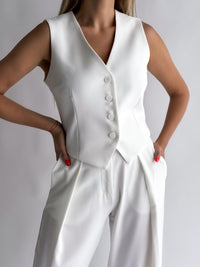 moteriska-klasikine-liemene-mocha-balta