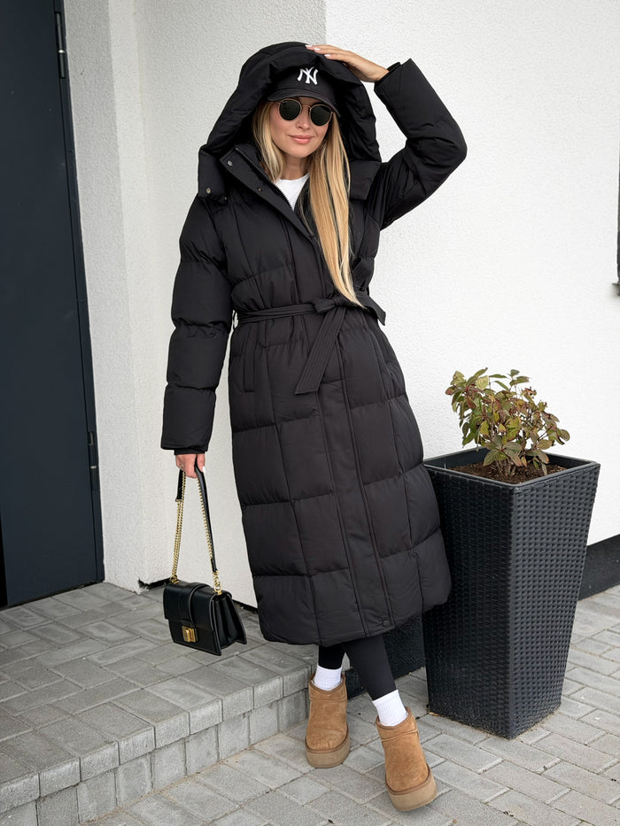 Moteriška ilga striukė su diržu MAYRA Juoda