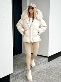 Moteriška šilta striukė su gobtuvu EVERLY Kreminė