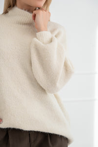 Moteriškas megztinis su vilna MELANIA Balta