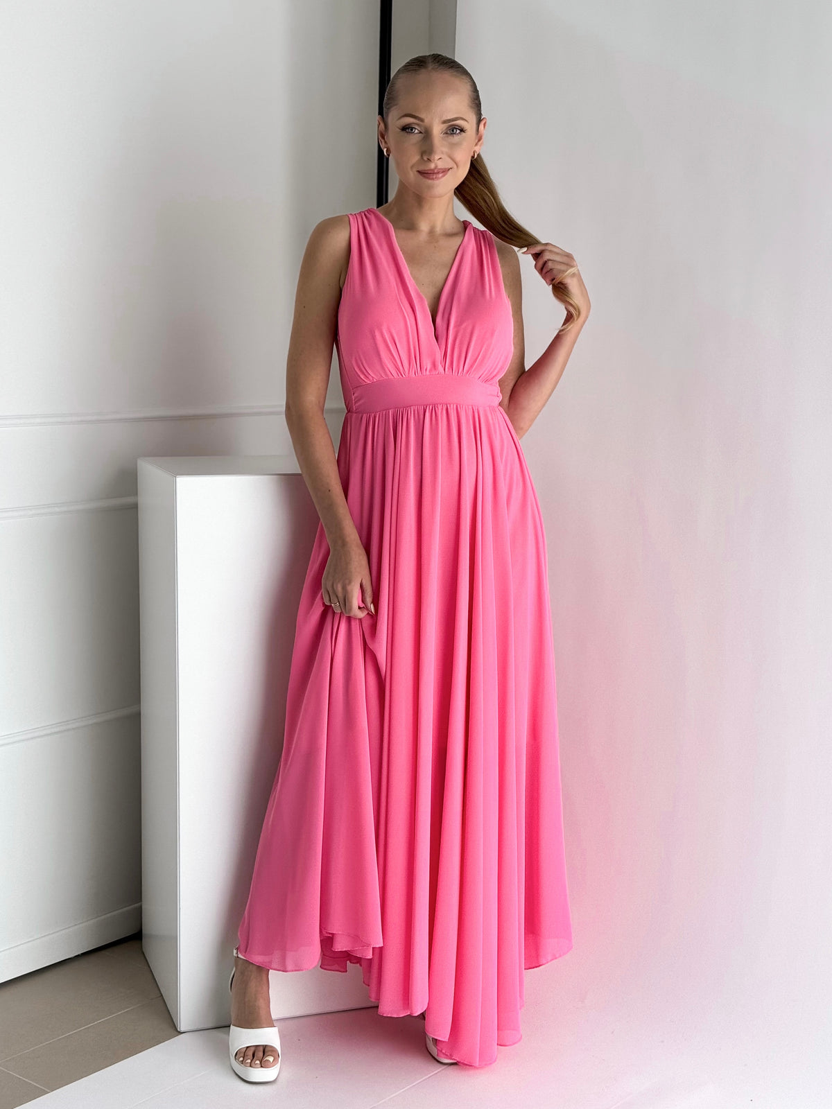 Moteriška ilga proginė suknelė FERRARA Rožinė