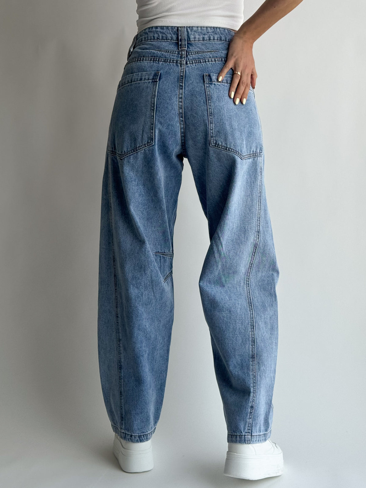 Platėjantys moteriški džinsai LAVENDER Mėlyna