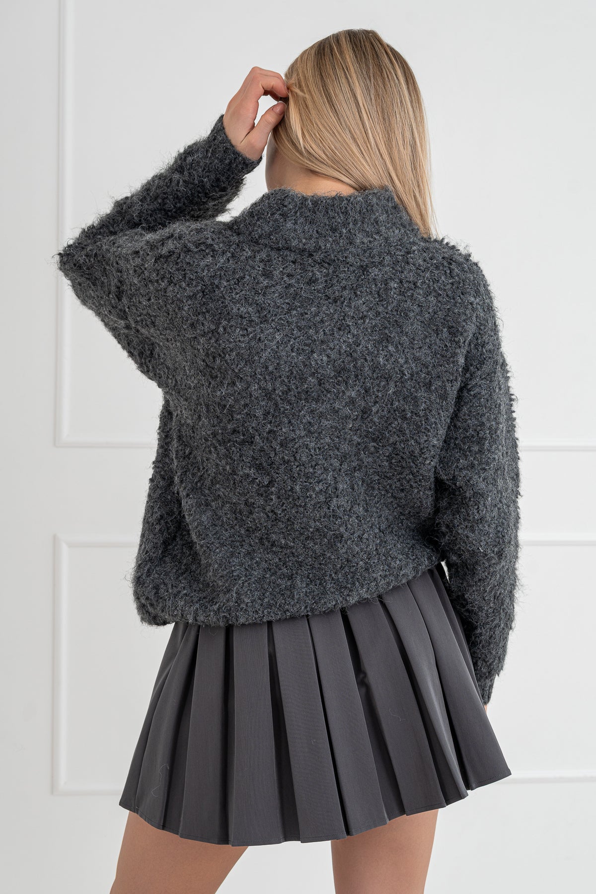Moteriškas megztinis su vilna CLEO Tamsiai pilka