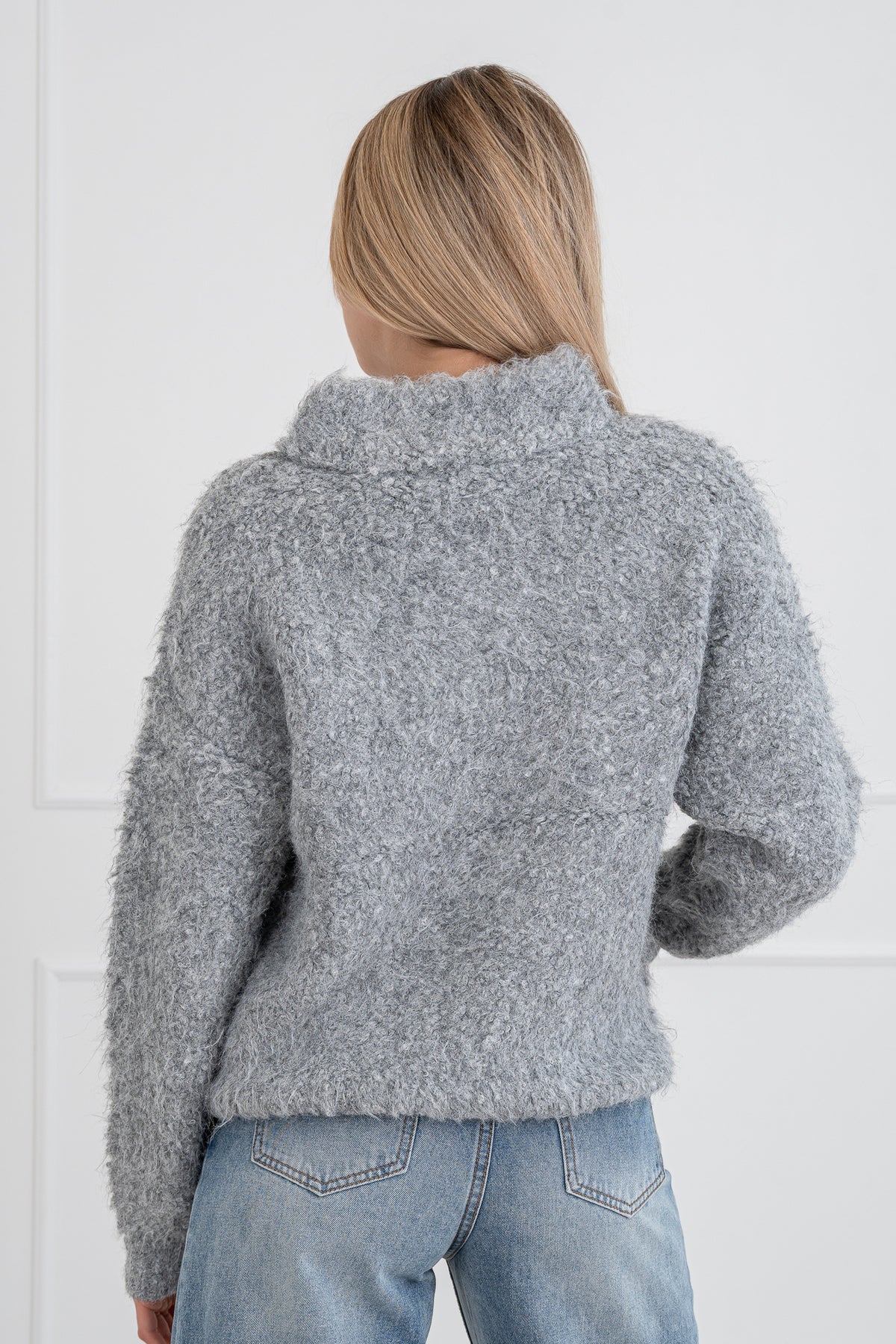 Moteriškas megztinis su vilna CLEO Pilka