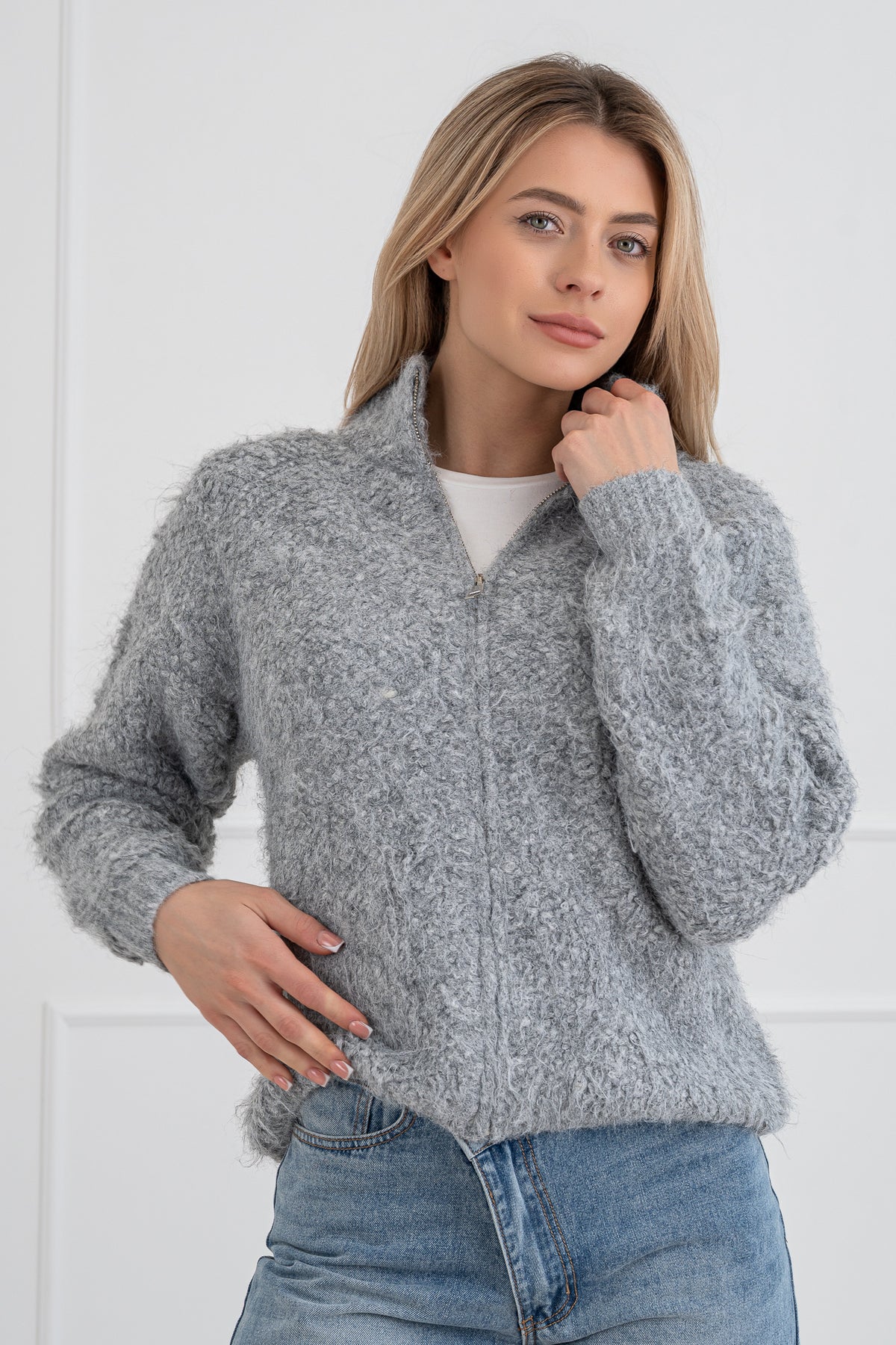 Moteriškas megztinis su vilna CLEO Pilka