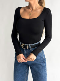 Moteriška palaidinė ilgomis rankovėmis MANOLO Juoda