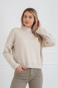 Moteriškas viskozės megztinis FREDDY Kreminė