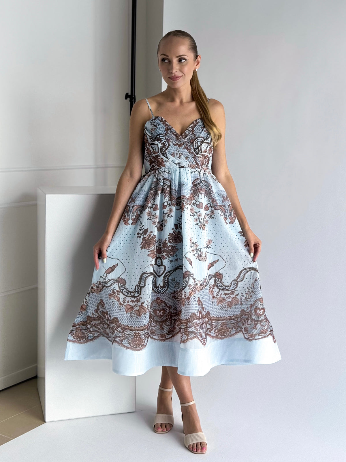 Moteriška proginė suknelė PIXIE Žydra