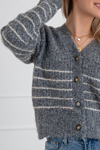 Moteriškas susagstomas megztinis su vilna BIJOU Pilka