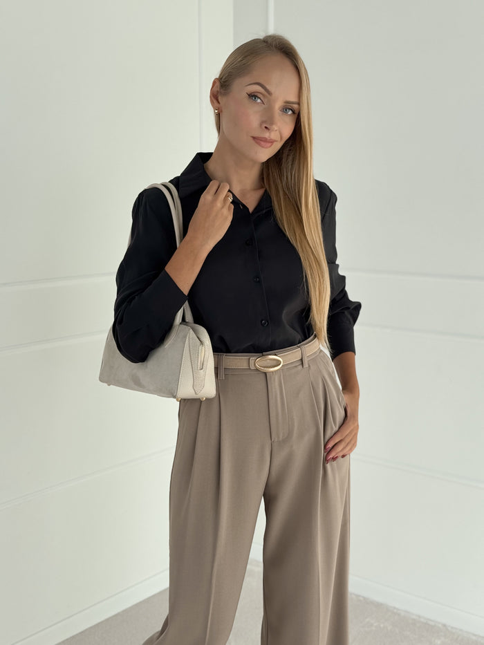 Moteriški itališki klasikiniai marškiniai ORIANA Juoda