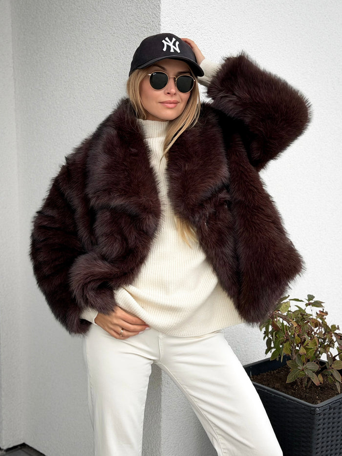 Moteriški trumpi kailiniai HALEY Ruda