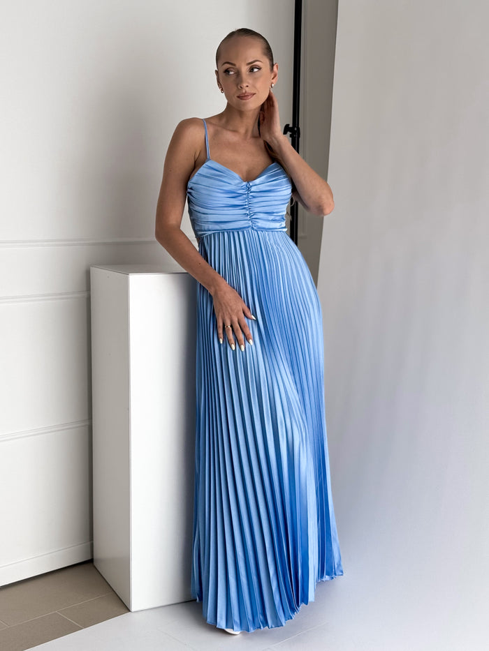 Moteriška ilga proginė suknelė LENORA Žydra