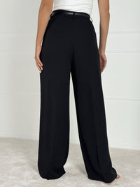 Moteriškos klasikinės kelnės VEGAS Juoda