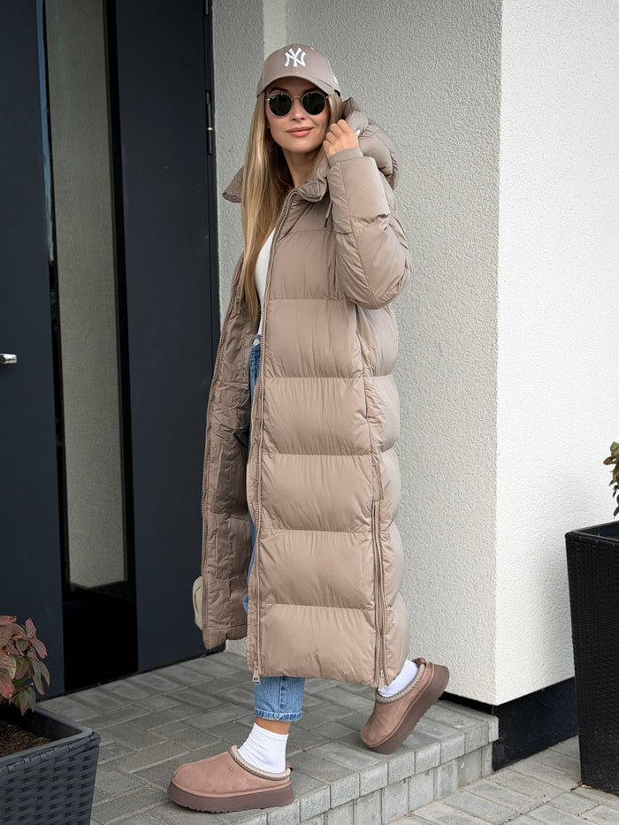 Moteriška ilga striukė su gobtuvu VASCO Kapučino