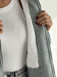 Moteriška kombinuoto audinio džinsinė šilta striukė su gobtuvu CLAIRE