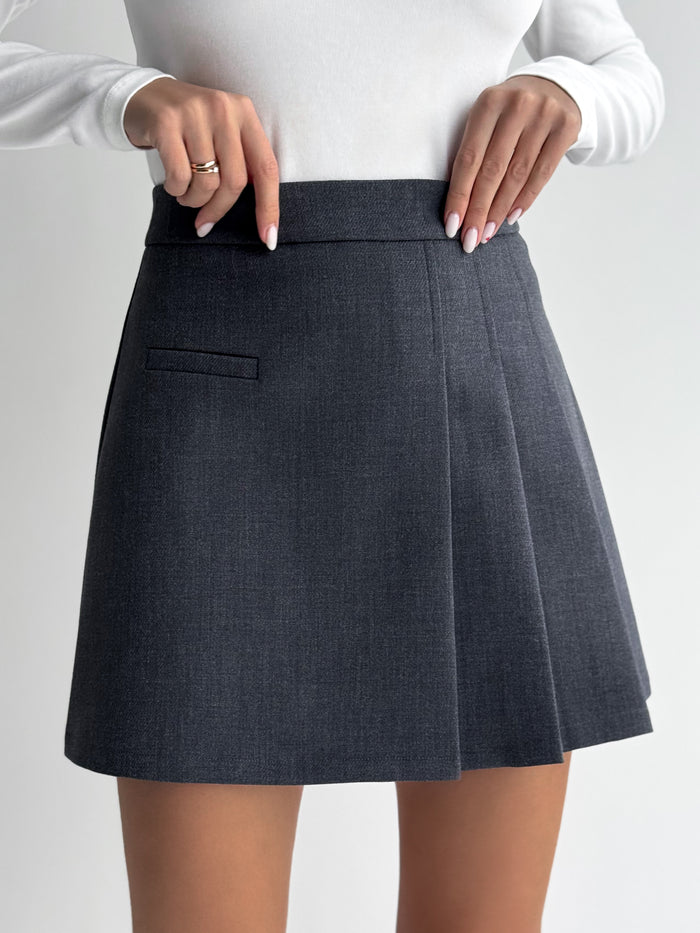 moteriski-sijonsorciai-enrico-pilka