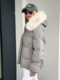 Moteriška šilta striukė su gobtuvu EVERLY Pilka