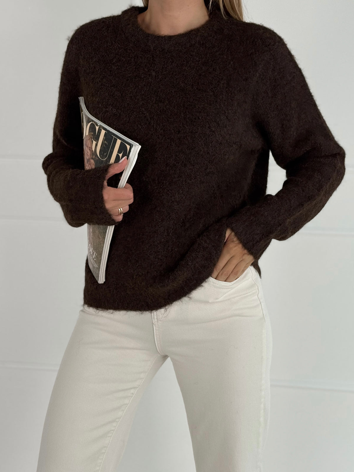 Moteriškas šiltas megztinis su vilna DAMON Tamsiai ruda