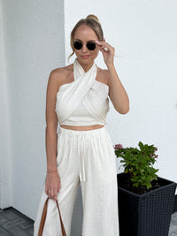 moteriskas-dvieju-daliu-lininis-kostiumelis-moses-kremine