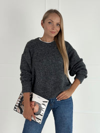 Moteriškas šiltas megztinis su vilna MANNU Pilka