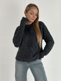 Moteriškas šiltas megztinis su vilna DAMON Pilka