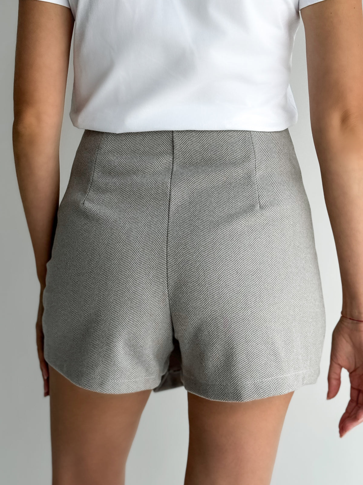 moteriski-italiski-sijonsorciai-alara-sviesiai-pilka