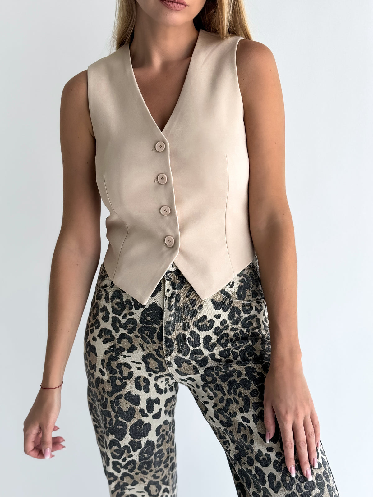 moteriska-klasikine-liemene-mocha-kremine