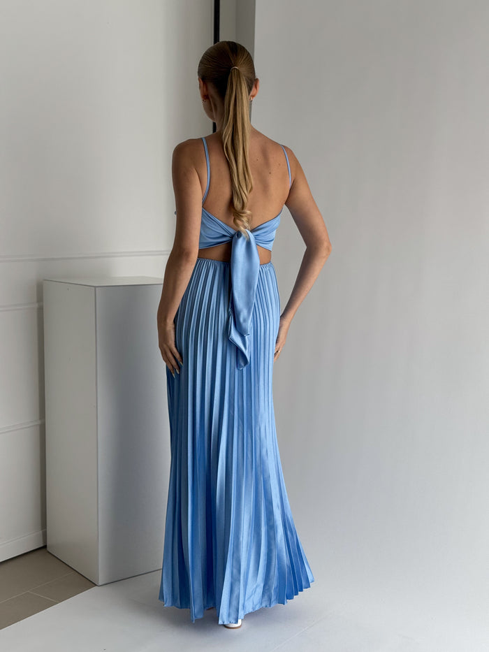 Moteriška ilga proginė suknelė LENORA Žydra