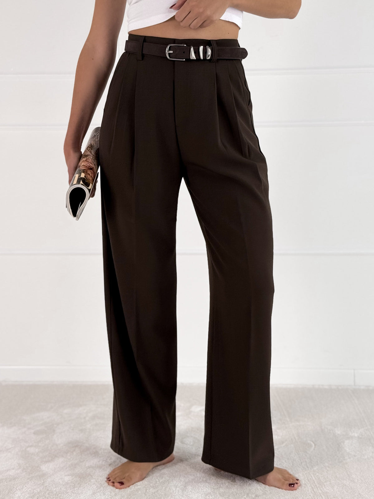Moteriškos klasikinės kelnės THEODOSIA Tamsiai ruda