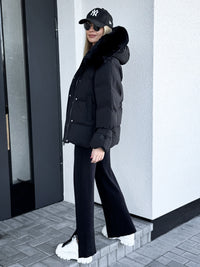 Moteriška šilta striukė su gobtuvu EVERLY Juoda