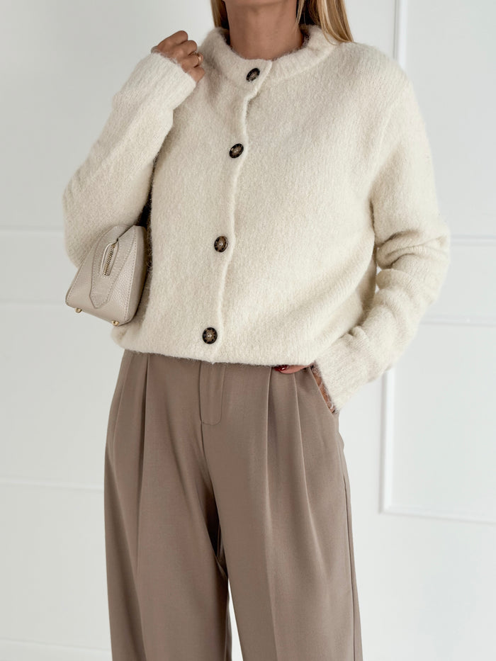 Moteriškas šiltas megztinis su vilna CAMIEL Balta