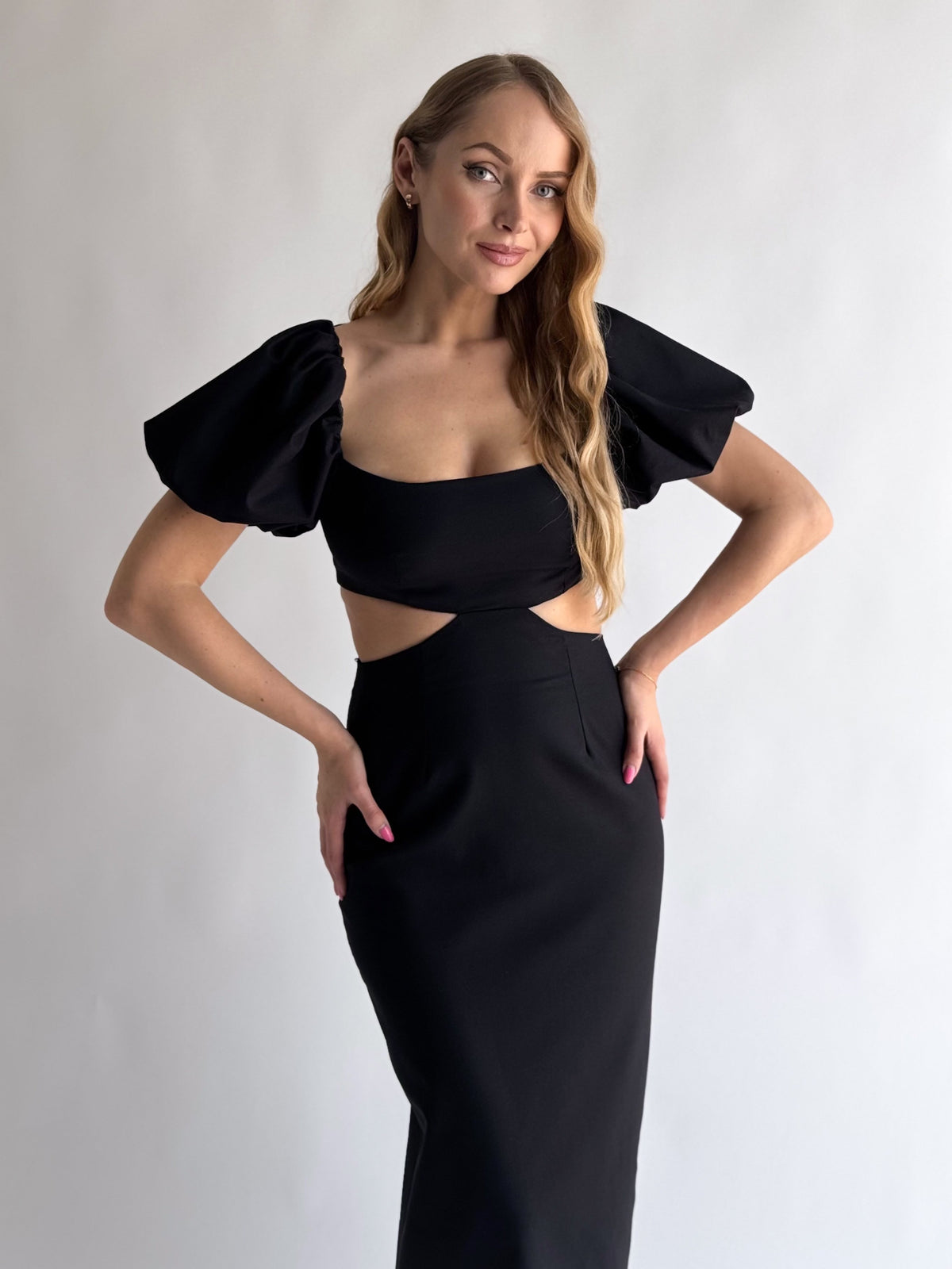 Moteriška ilga lininė suknelė ELVIE Juoda