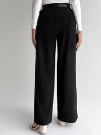 moteriskos-placios-kelnes-su-dirzu-hazo-juoda