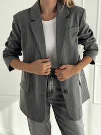 Moteriškas klasikinis itališkas švarkas ELIGIO Pilka