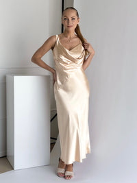 Moteriška proginė suknelė DALTON Kreminė