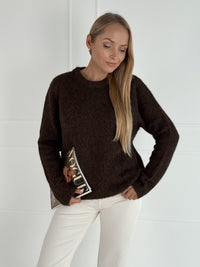 Moteriškas šiltas megztinis su vilna DAMON Tamsiai ruda