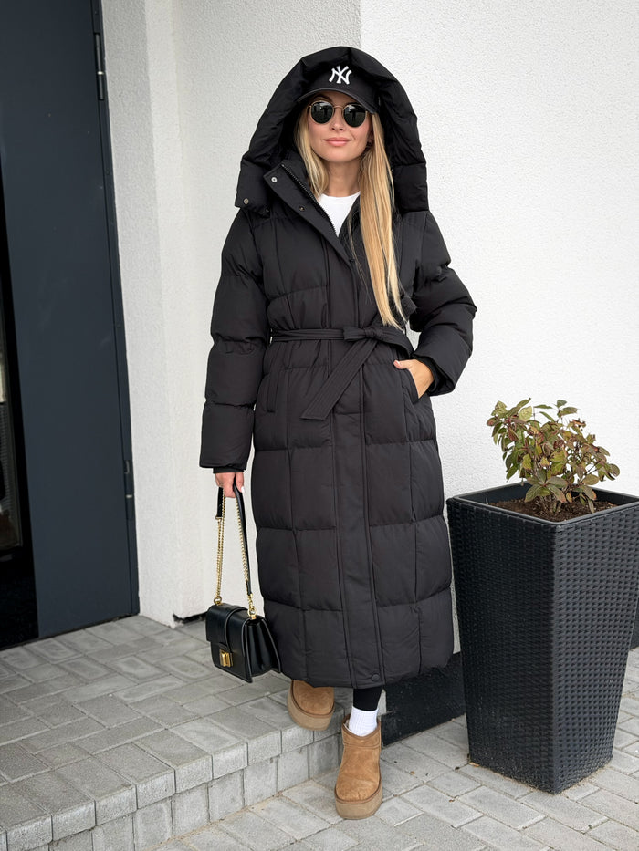 Moteriška ilga striukė su diržu MAYRA Juoda