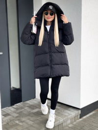 Moteriška vidutinio ilgio striukė su gobtuvu ROBIN Juoda