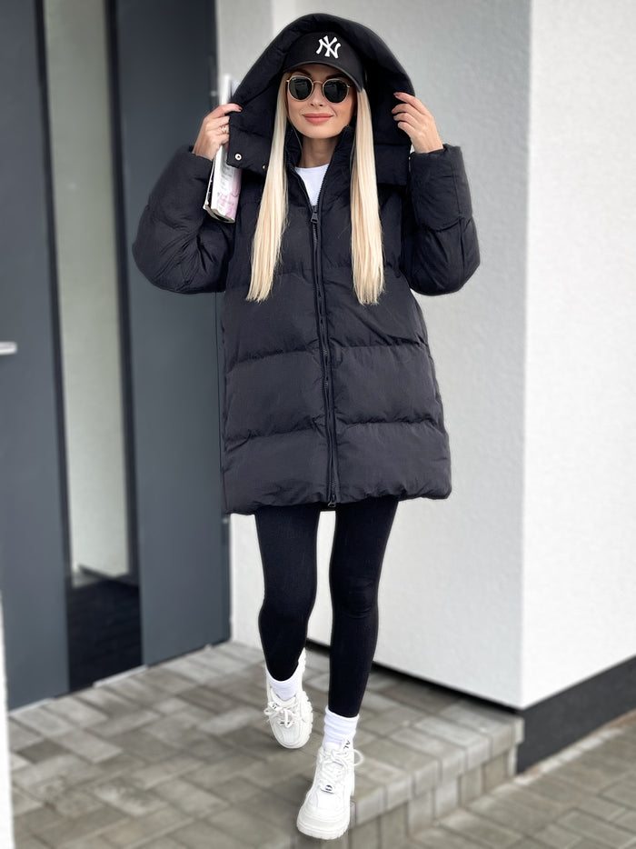 Moteriška vidutinio ilgio striukė su gobtuvu ROBIN Juoda