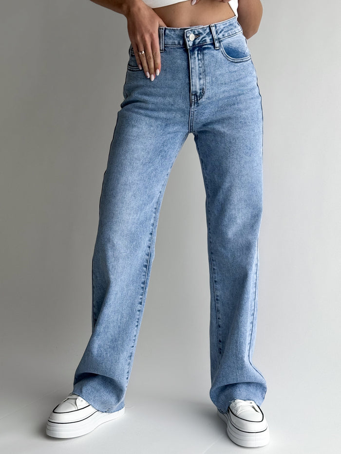 wide-leg-moteriski-dzinsai-aukstu-juosmeniu-glenn-melyna