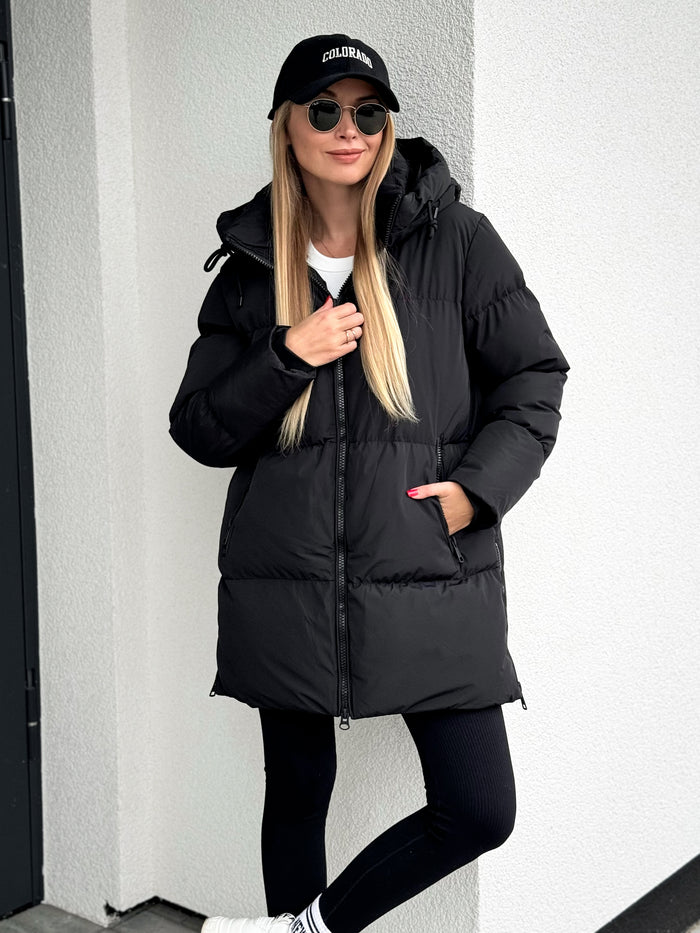 Moteriška vidutinio ilgio striukė su gobtuvu LEOLA Juoda