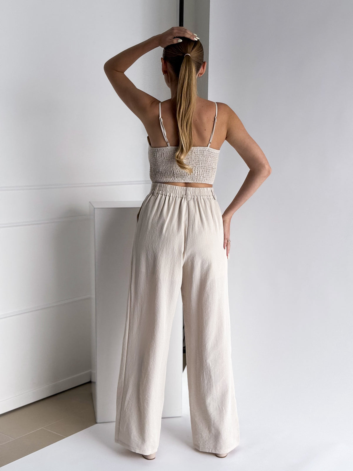 Moteriška trumpa palaidinė MALLIE Kreminė