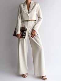 moteriskos-placios-kelnes-su-dirzu-hazo-sviesiai-kremine