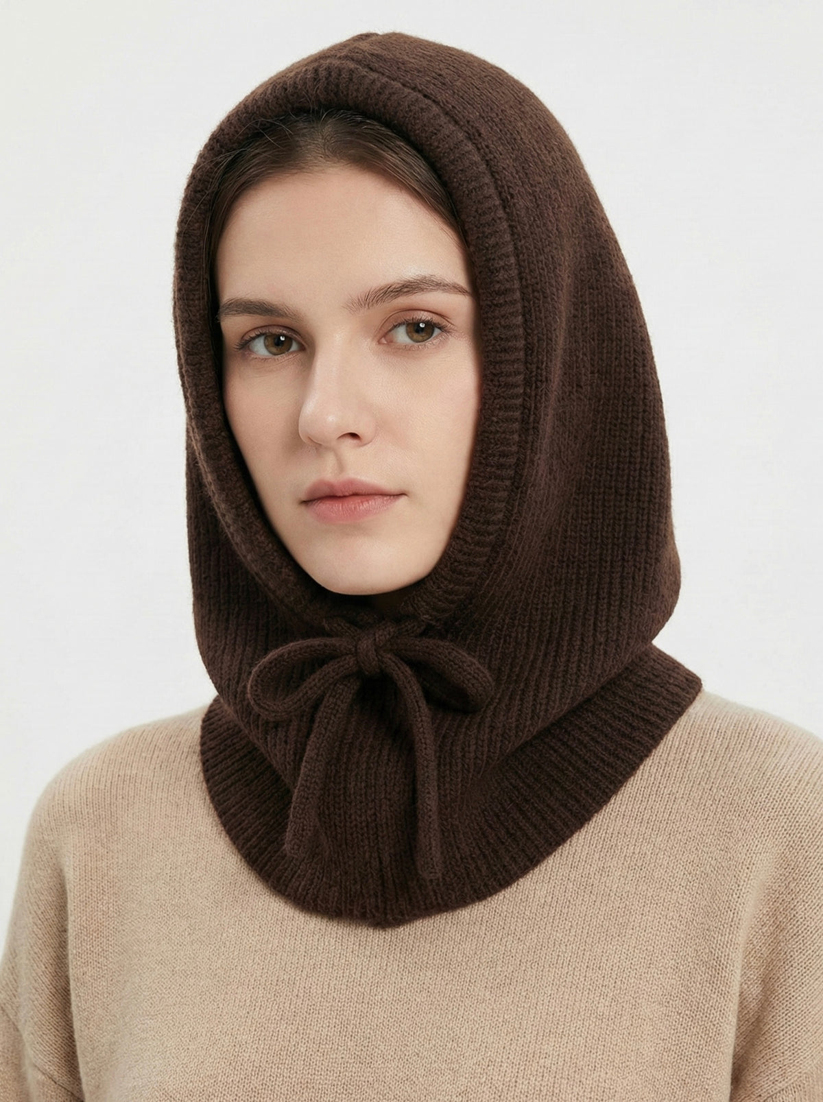 Moteriška balaklava su vilna LYANNA Tamsiai ruda